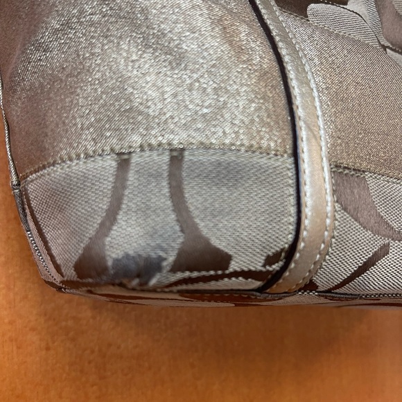 Coach Purse❤️❤️ - Picture 6 of 9